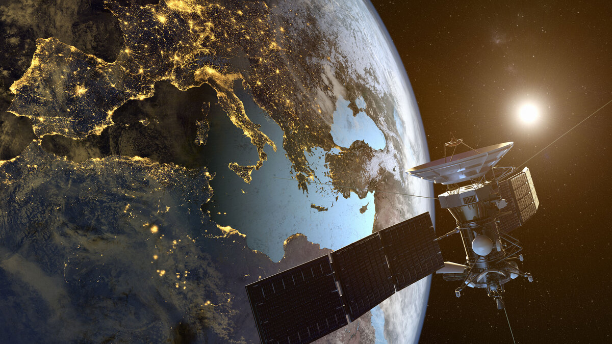 How Low Earth Orbit satellites are set to disrupt global telecommunications, making roaming fees and international plans obsolete.